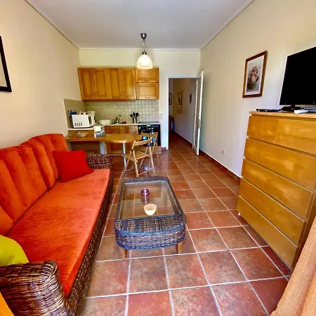 La Riviera Seaside & 4* Barbati
