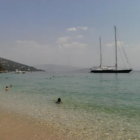 La Riviera Seaside & Aparthotel Barbati