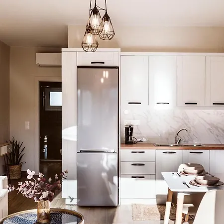 Kentia Fine Living Apartment