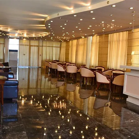 Alexandros Hotel 4*