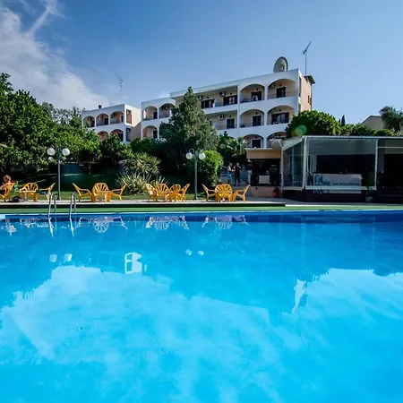 Aparthotel Margarita 3*