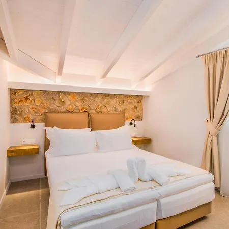 Bella Terra Roda (Corfu)