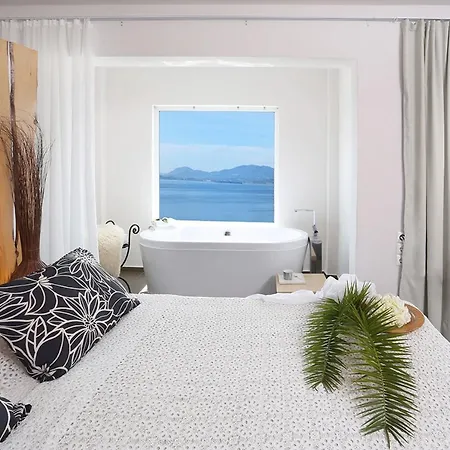 Hotel Pantokrator 3*