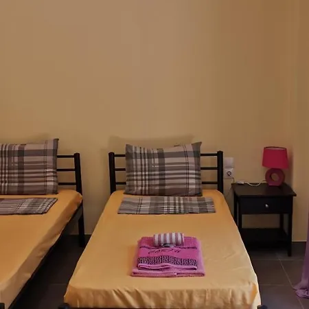 Apartment Rolling Stone Pelekas