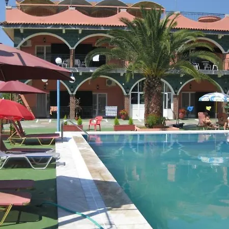 Magdalena Corfu Self Catered Family Studio For 5 Persons Apartment *