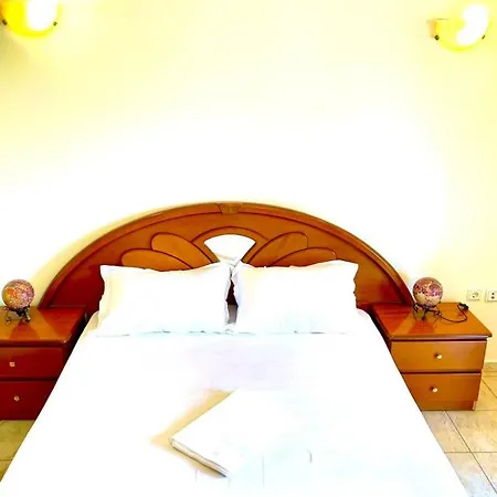 Hill House Ferienhaus Agios Georgios Pagon