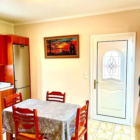 Hill House Agios Georgios Pagon