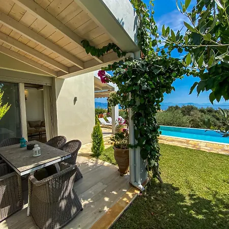 La Riviera Seaside & 4* Barbati