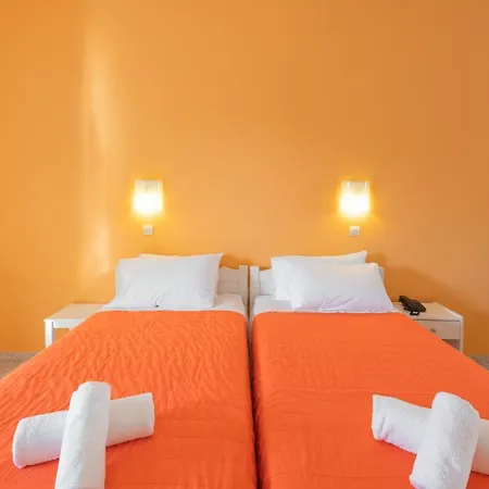 Crystal Blue Hotel, Aparthotel 3*