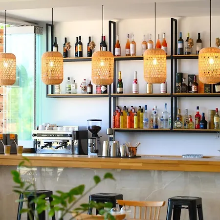 Eleals Boutique Hotel 4*