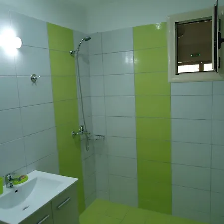 Crystal Blue Hotel, 3* Barbati