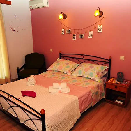 Eros Hotel 2*