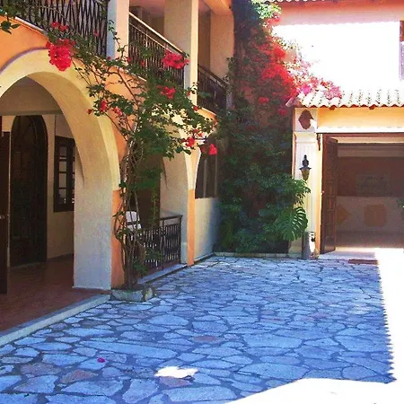 Aparthotel Annaliza Ypsos