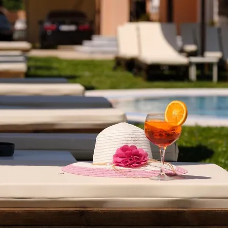 Lagoon Hotel&apartments *