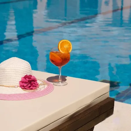 Lagoon Hotel&apartments *