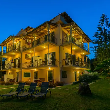 Yannis Aparthotel