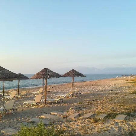 Olga's Garden Almiros Beach