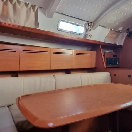 Old Harbor Corfu Yachts Apartment