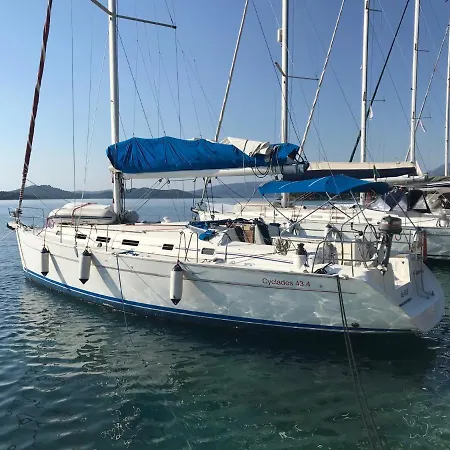 Old Harbor Corfu Yachts Apartment