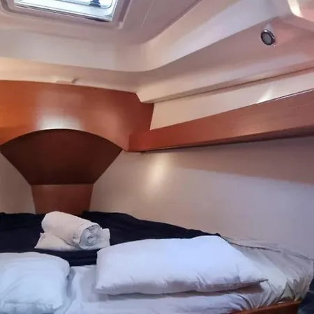 Old Harbor Corfu Yachts Apartment