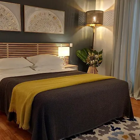 Aay- Corfu Town & Sea 2bedroom Renovated + Lift / Comfy&design+wifi Apartment