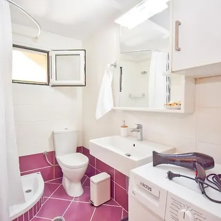 Kosmas Family House Apartment *
