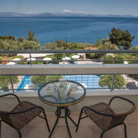 Alexandros Hotel 4*