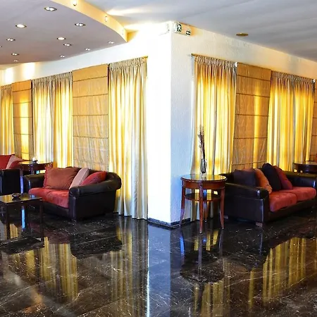 Alexandros Hotel