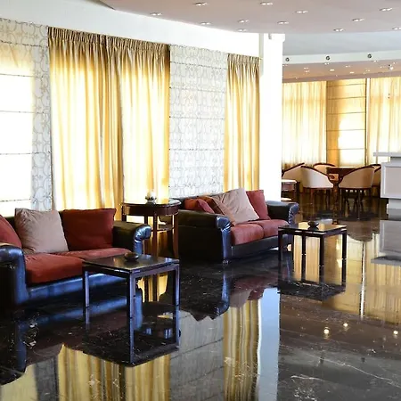 Alexandros Hotel