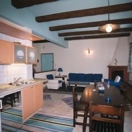 Yannis Aparthotel Kato Korakiana