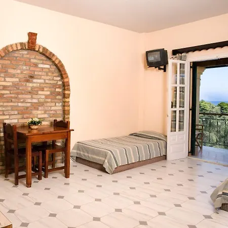 Yannis Aparthotel Kato Korakiana