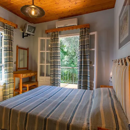 Aparthotel Yannis Kato Korakiana