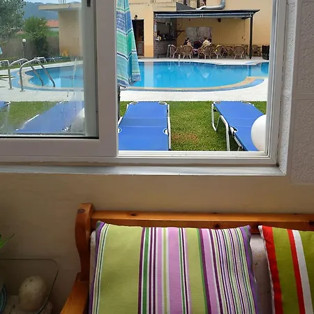 Eleni Aparthotel