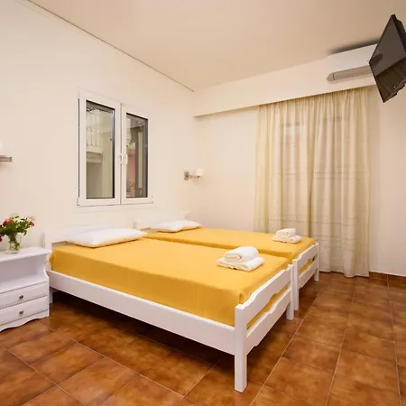 Filoxenia Kirki Aparthotel Benitses (Corfu)