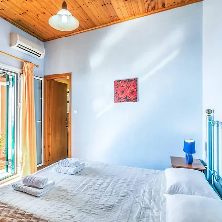 Yiannakis Villa