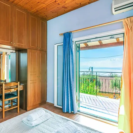 Yiannakis * Nisaki (Corfu)