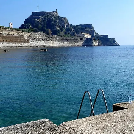 Apartment Aay- Corfu Town & Sea 2bedroom Renovated + Lift / Comfy&design+wifi Corfu (city)