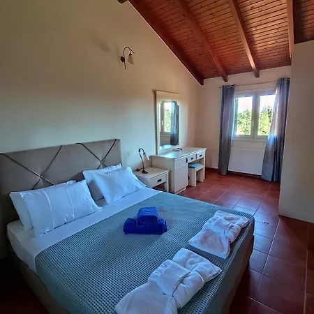 Villa Epta Karpi Complex Of 7 Luxury