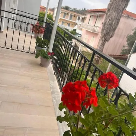 Apartment Thimioshouse