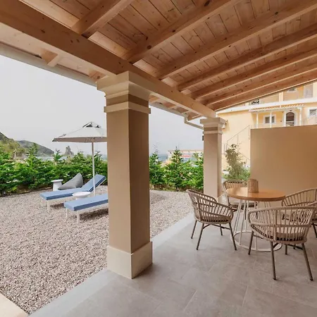 Sea Breeze & Aparthotel Agios Gordios (Corfu)