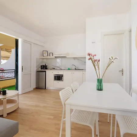 Apartment Coastal Bliss *