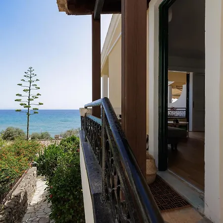 Apartment Coastal Bliss