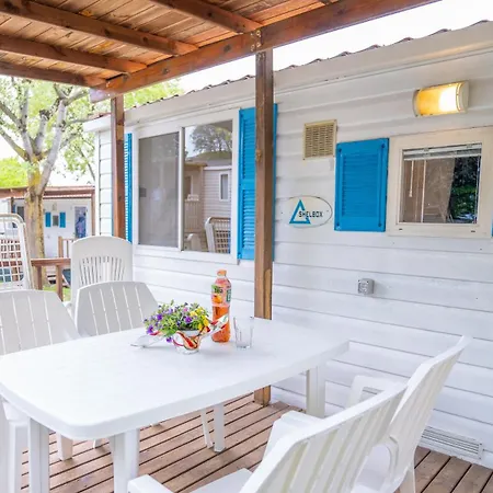 Happy Camp Mobile Homes In Karda Campingplatz Corfu (city)