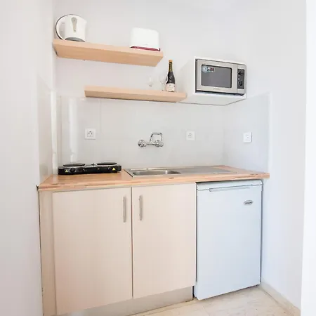 Korina Apartment *