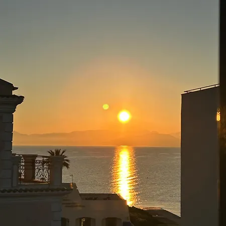 Anemomilos Sea View Penthouse Apartment