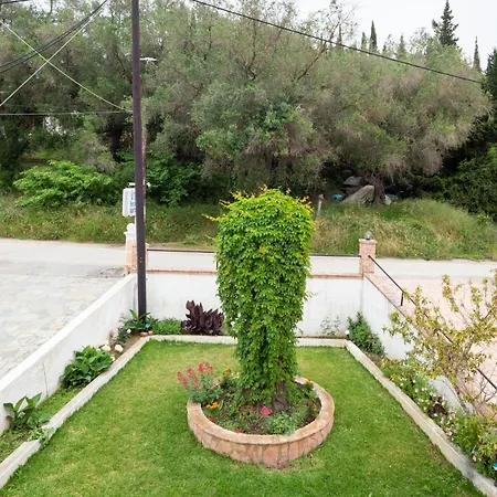 Xenofontas Apartment Agios Georgios Pagon