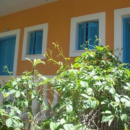 Vania Gardenos Apartment Vitalades