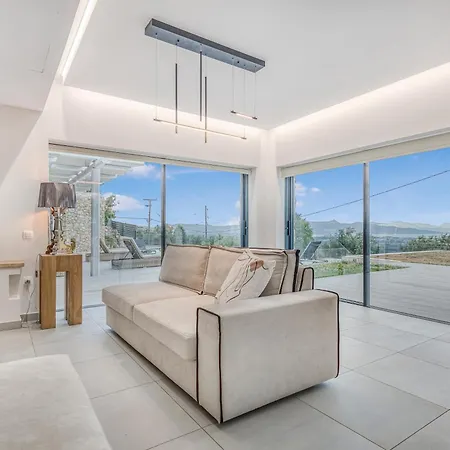 Le Roc Villa