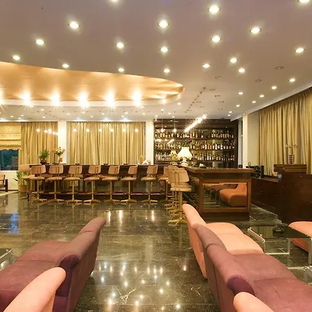 Alexandros Hotel