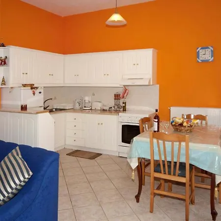 Aparthotel Crystal Blue Hotel, 3*